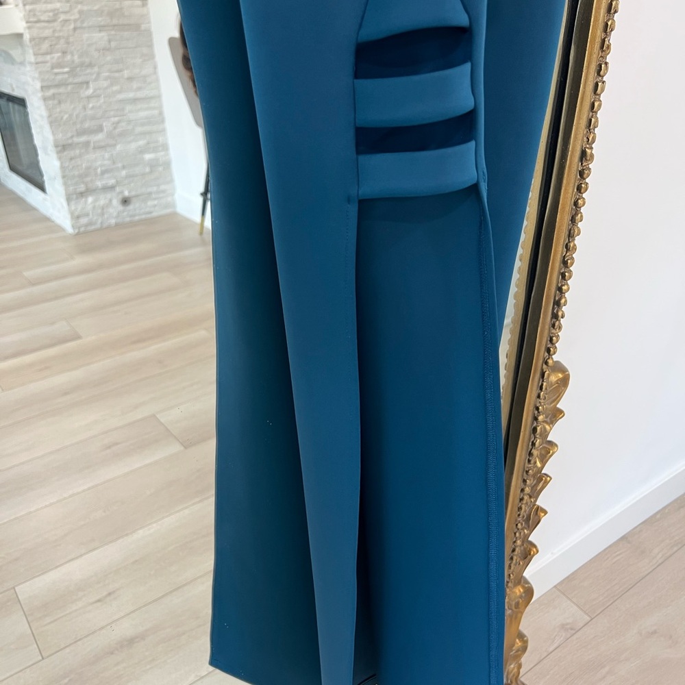 Marciano Elegant Blue Teal Sleeveless Dress - NEW - Picture 5 of 6